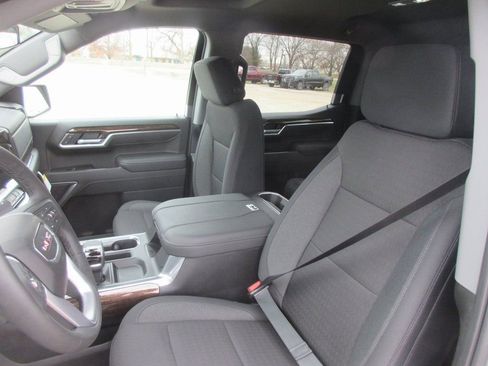 New 2026 GMC Sierra 1500 Elevation AWD/4WD image 14