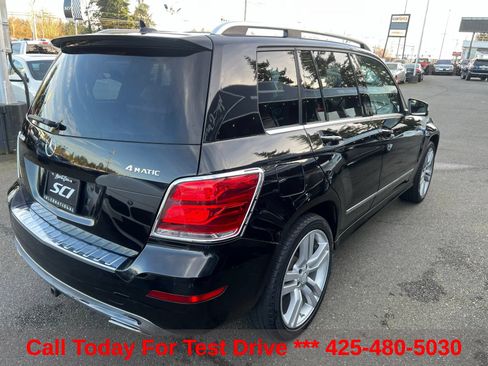 Used 2014 Mercedes-Benz GLK 350 4MATIC w/ Premium 1 Package image 4