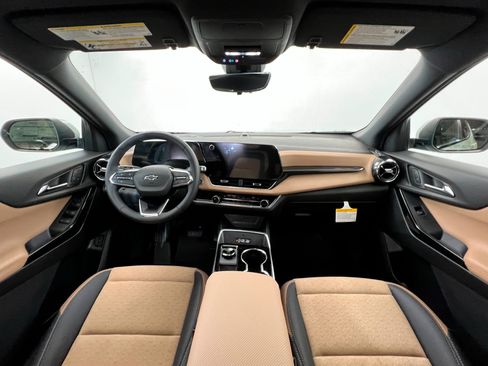 New 2026 Chevrolet Equinox ACTIV w/ Convenience Package III image 10