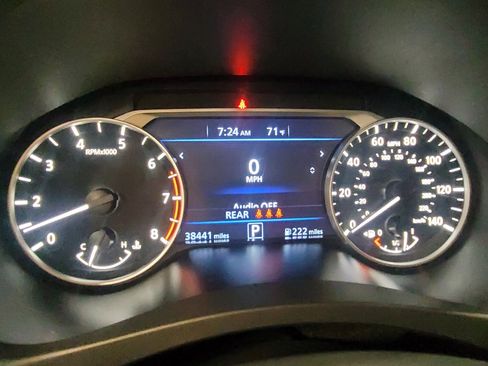 Used 2025 Nissan Altima 2.5 SV FWD image 23