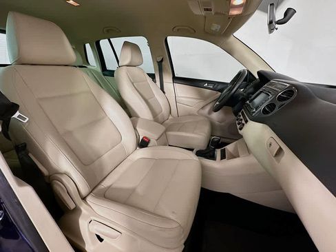 Used 2015 Volkswagen Tiguan SE image 15