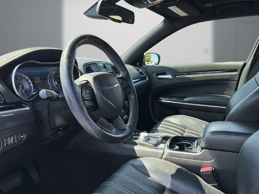 Used 2022 Chrysler 300 S RWD image 12