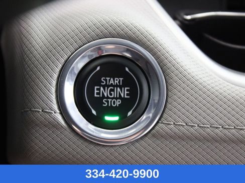 Used 2024 Chevrolet TrailBlazer LT w/ Convenience Package image 11