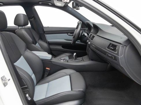 Used 2011 BMW M3 Sedan image 28