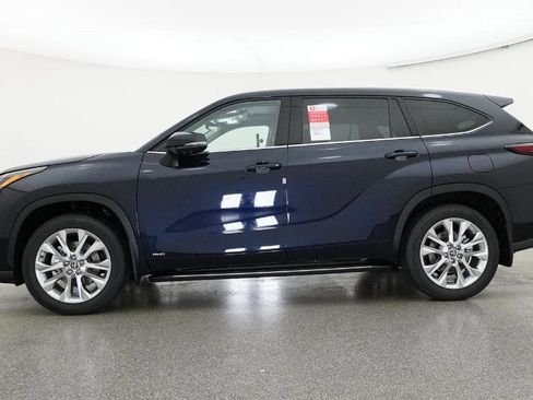 New 2026 Toyota Highlander Limited image 80