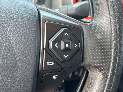 Used 2017 Toyota Tacoma TRD Sport w/ Premium & Technology Package RWD image 27