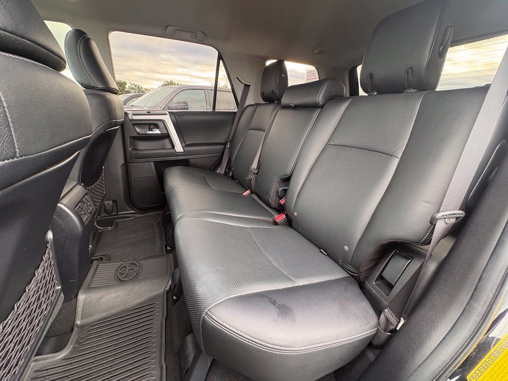 Used 2020 Toyota 4Runner Limited AWD/4WD image 26