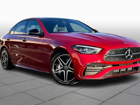 Used 2025 Mercedes-Benz C 300 Sedan image 3