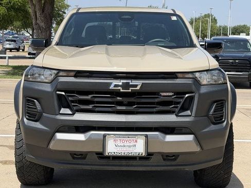Used 2023 Chevrolet Colorado Trail Boss w/ LPO, Dark Essentials Package AWD/4WD image 8