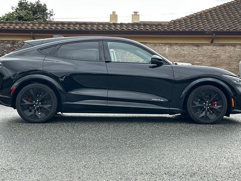 Used 2025 Ford Mustang Mach-E GT image 6