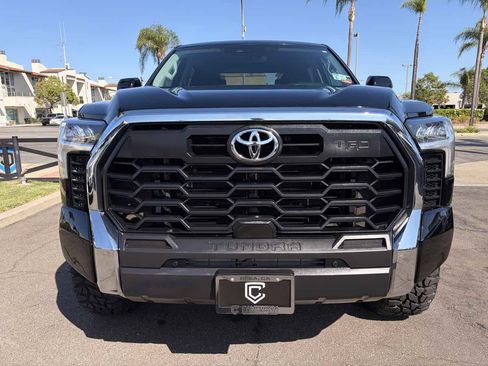 Used 2024 Toyota Tundra SR5 w/ TRD Off-Road Package AWD/4WD image 12