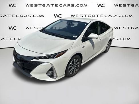 Used 2021 Toyota Prius Prime Limited FWD image 1