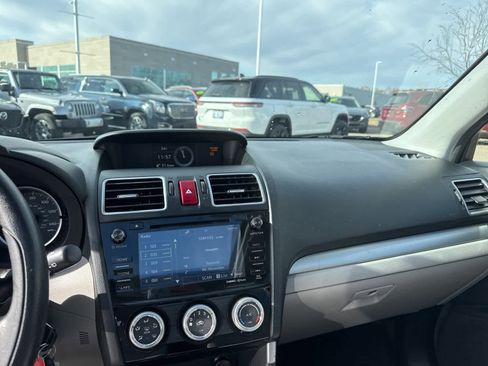 Used 2016 Subaru Forester 2.5i Premium w/ Popular Package #2 image 21