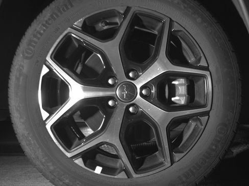 Used 2025 Jeep Compass Limited AWD/4WD image 13