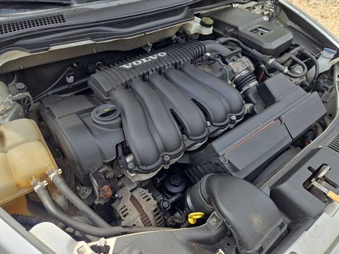 Used 2007 Volvo V50 2.4i image 12