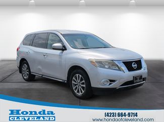Used 2014 Nissan Pathfinder S FWD video 1