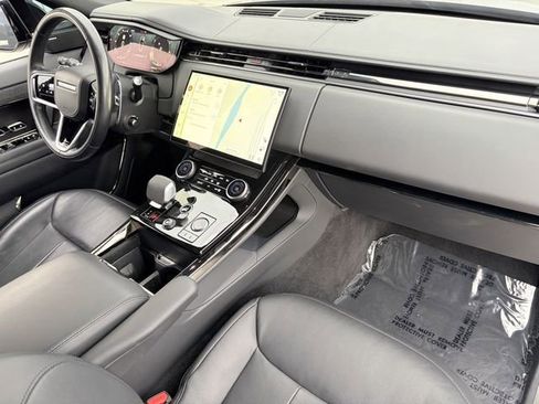 Used 2023 Land Rover Range Rover Sport SE image 21