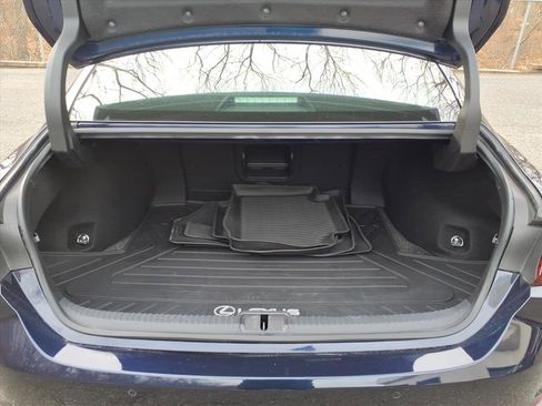 Certified 2023 Lexus ES 350 w/ Premium Package image 21