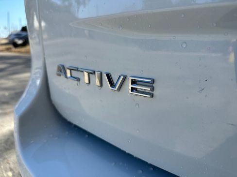 New 2025 Ford Expedition Active image 25