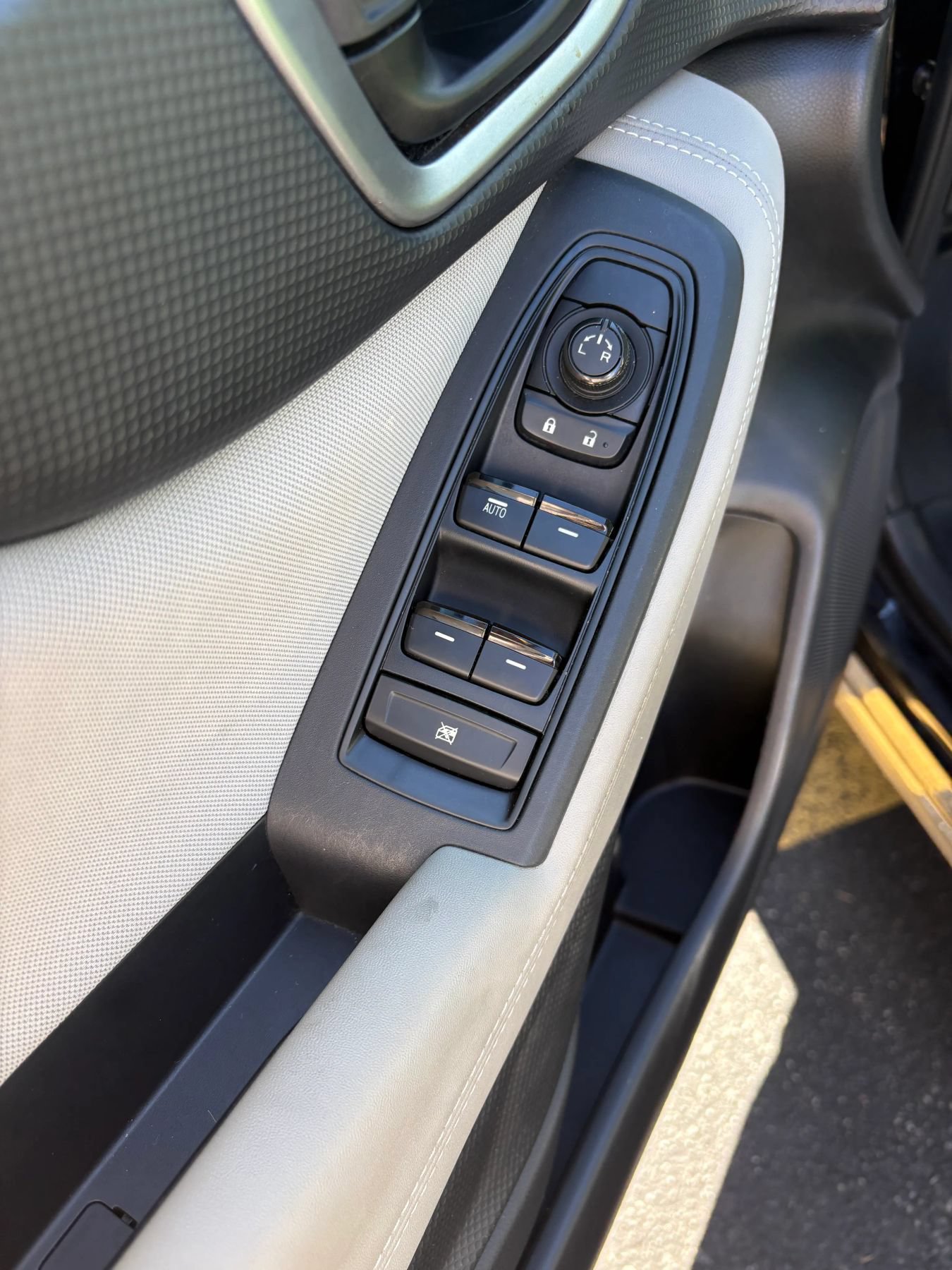 Used 2021 Subaru Forester AWD/4WD image 15