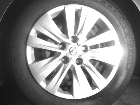 Used 2025 Nissan Sentra S FWD image 13