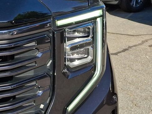 Used 2025 GMC Sierra 1500 Denali Ultimate AWD/4WD image 9