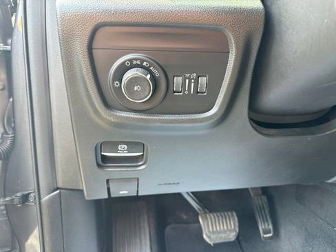 Used 2021 Jeep Grand Cherokee L Overland AWD/4WD image 12