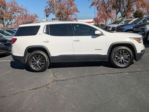 Used 2019 GMC Acadia SLT image 10