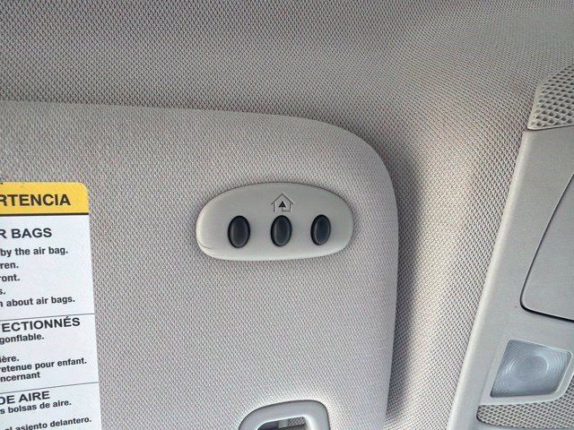 Used 2016 Lincoln MKZ w/ Equipment Group 200A Select FWD image 31