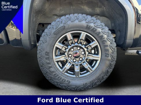 Used 2024 GMC Sierra 1500 AT4X AWD/4WD image 8