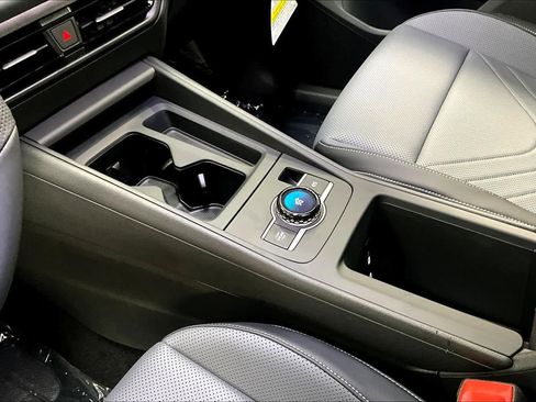 New 2026 Volkswagen Tiguan SE R-Line image 10