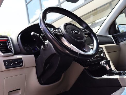 Used 2020 Kia Sportage EX FWD image 41