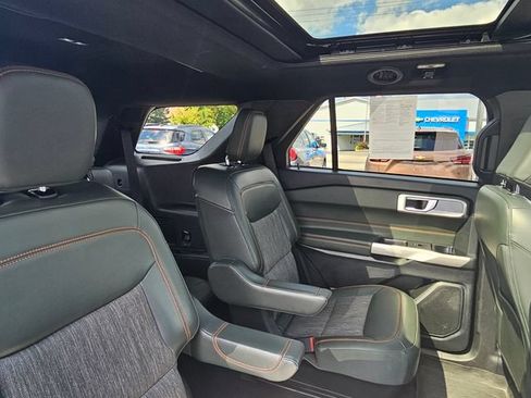 Used 2023 Ford Explorer Timberline w/ Timberline Technology Package AWD/4WD image 20