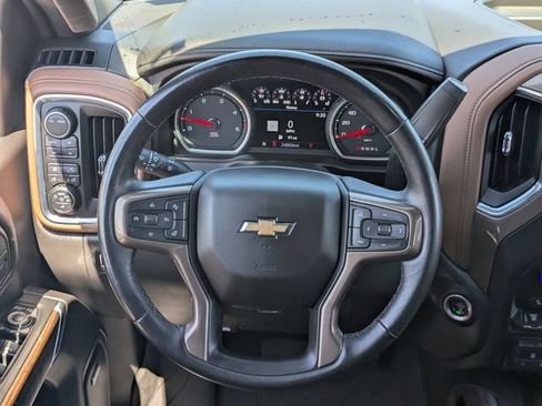 Used 2023 Chevrolet Silverado 2500 High Country w/ Z71 Off-Road Package AWD/4WD image 18