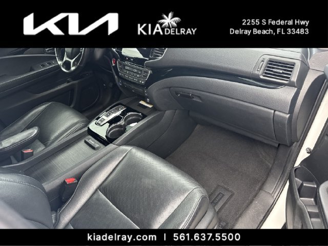 Used 2020 Honda Pilot Elite image 11