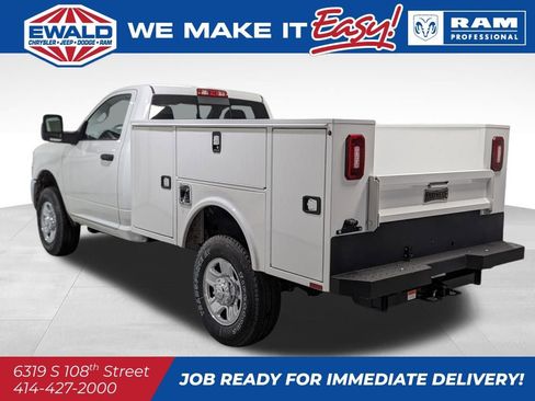 New 2024 RAM 2500 Tradesman w/ Chrome Appearance Group image 18