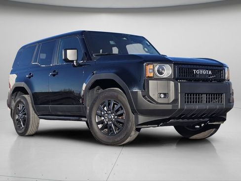 Used 2024 Toyota Land Cruiser 1958 image 2