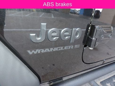 Used 2023 Jeep Wrangler Unlimited Sport AWD/4WD image 18