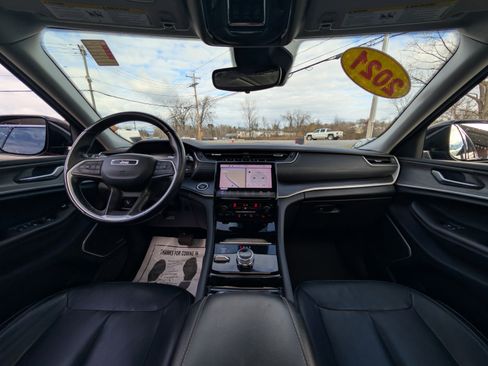 Used 2021 Jeep Grand Cherokee L Limited image 2