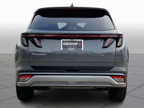 Used 2025 Hyundai Tucson Limited FWD image 5
