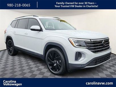 Certified 2025 Volkswagen Atlas SE w/ Panoramic Sunroof Package