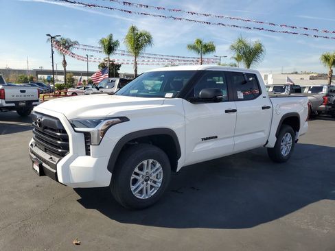 New 2026 Toyota Tundra SR5 image 7
