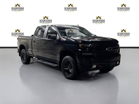 Used 2021 Chevrolet Silverado 1500 LT Trail Boss w/ Bed Protection Package image 3
