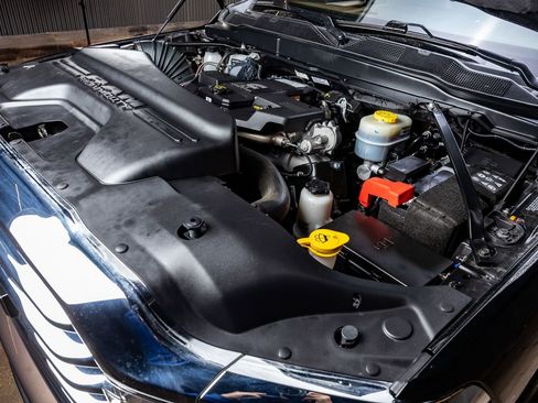 Used 2024 RAM 2500 Limited w/ Safety Group image 40