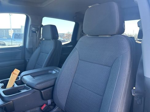 Used 2022 Chevrolet Silverado 1500 LT image 11