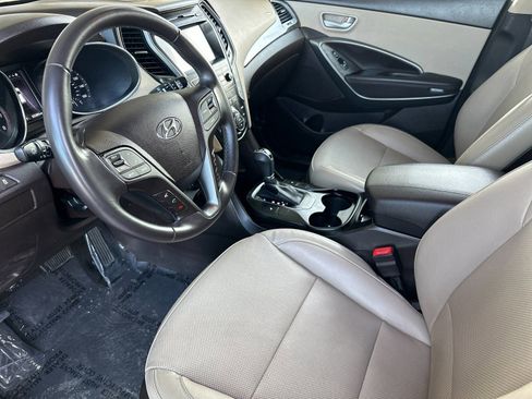 Used 2017 Hyundai Santa Fe Sport 2.0T image 9