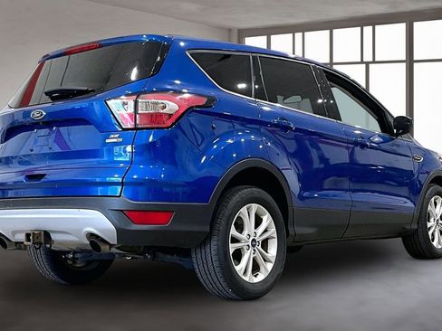 Used 2017 Ford Escape SE AWD/4WD image 2
