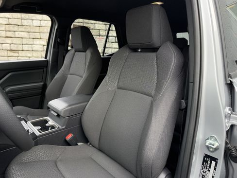 Certified 2025 Toyota 4Runner SR5 image 12