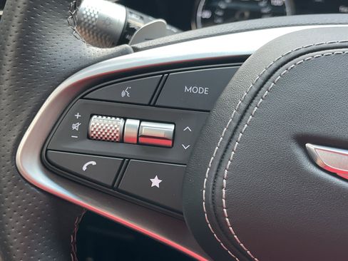 Used 2025 Genesis GV70 3.5T Sport w/ Sport Advanced Package image 13