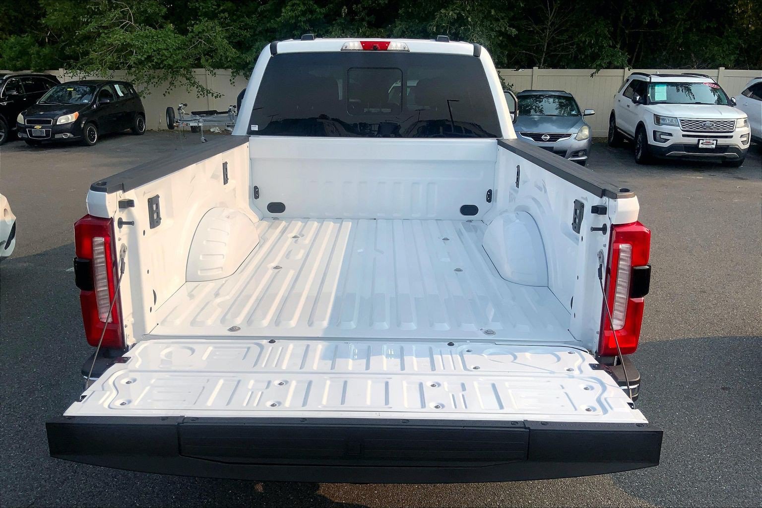 Used 2026 Ford F250 Lariat w/ Lariat Premium Package AWD/4WD image 34